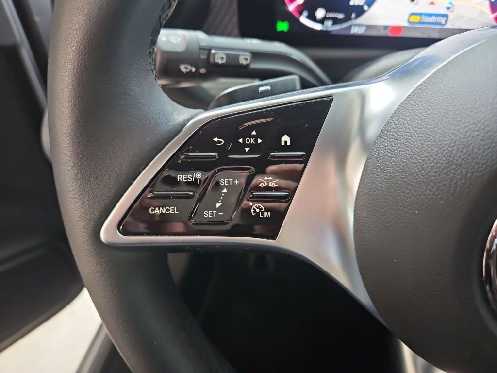 Fahrzeugabbildung Mercedes-Benz A 200 Progressive AHK Navi LED SHZ KAM SpurH