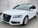 Audi A3 1.4 TFSI 3x S line Sportpaket plus - : Weiß, Limousine, Sportpaket
