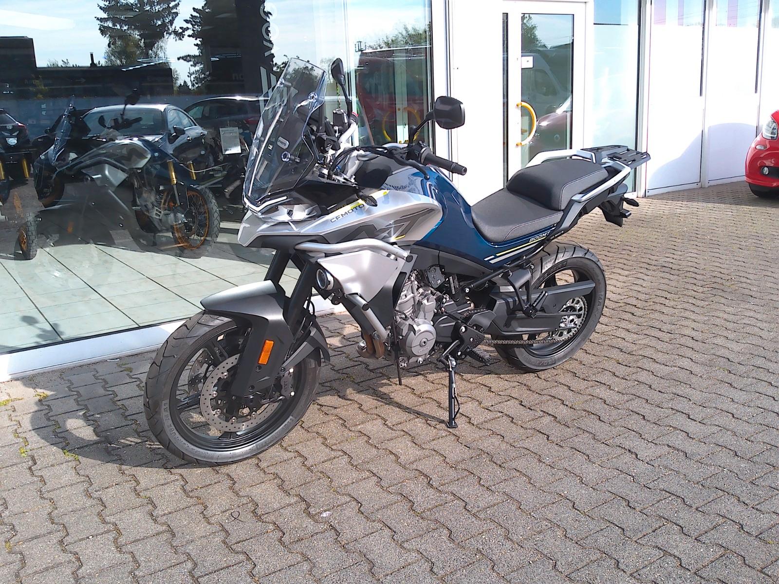 CFMOTO 800MT Neufahrzeug 2KM