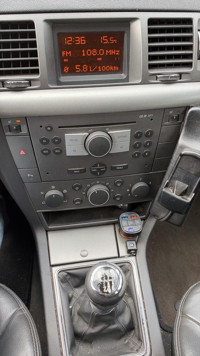 Opel Vectra 2006 — photo 8