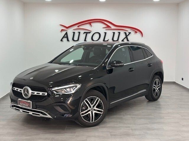 MERCEDES-BENZ MERCEDES GLA 200 d Autom Premium FULL OPT.