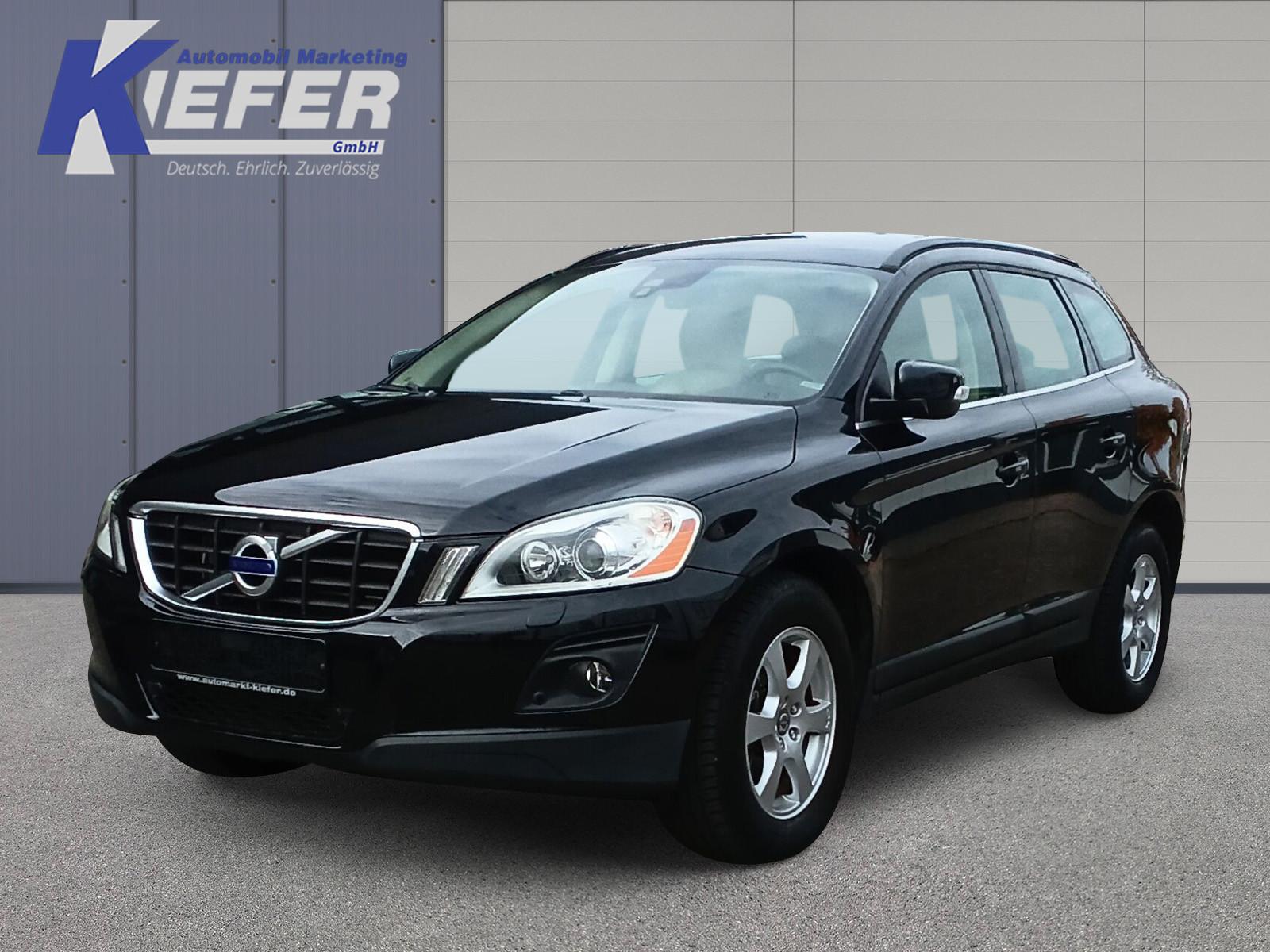 Volvo XC 60 D5 AWD Summum*Monitor defekt*
