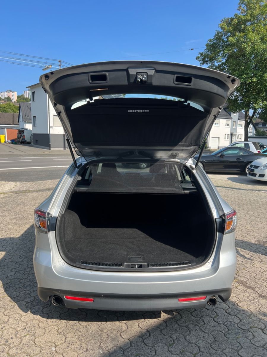 Fahrzeugabbildung Mazda 6 Kombi 2.0  Active * Totwinkel-Assistent *