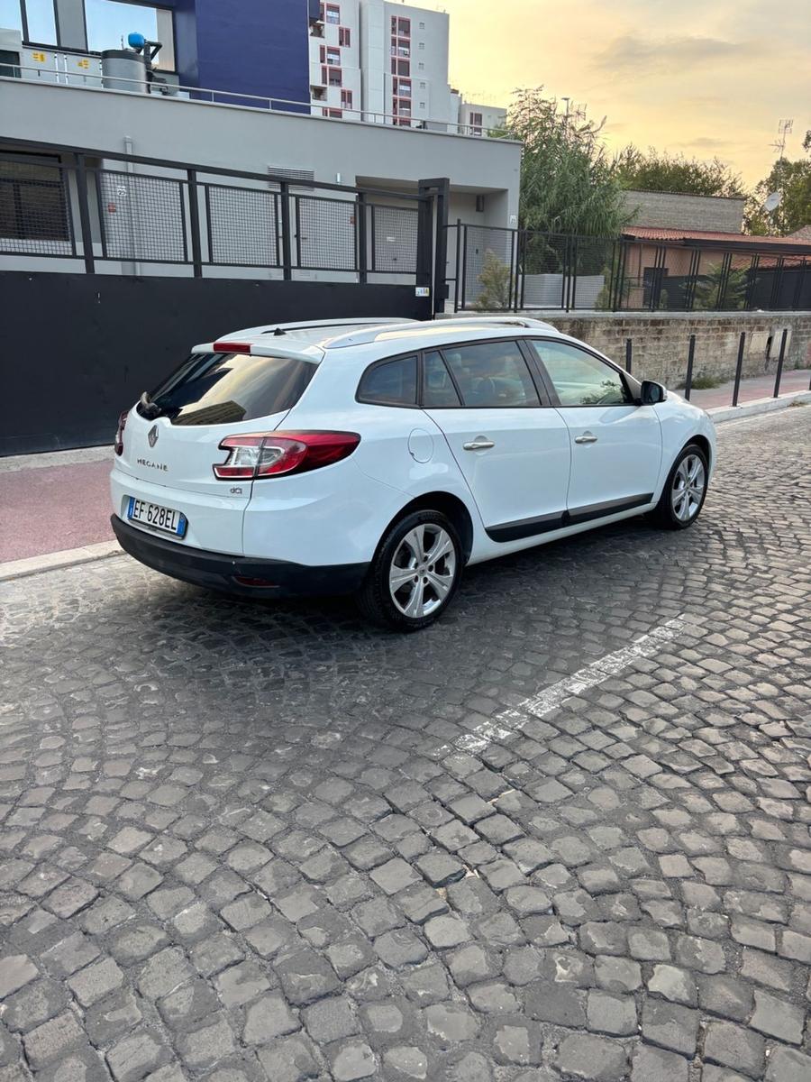 Renault Megane 2010 — engine 1.461 cm³, 110 HP (81kW)