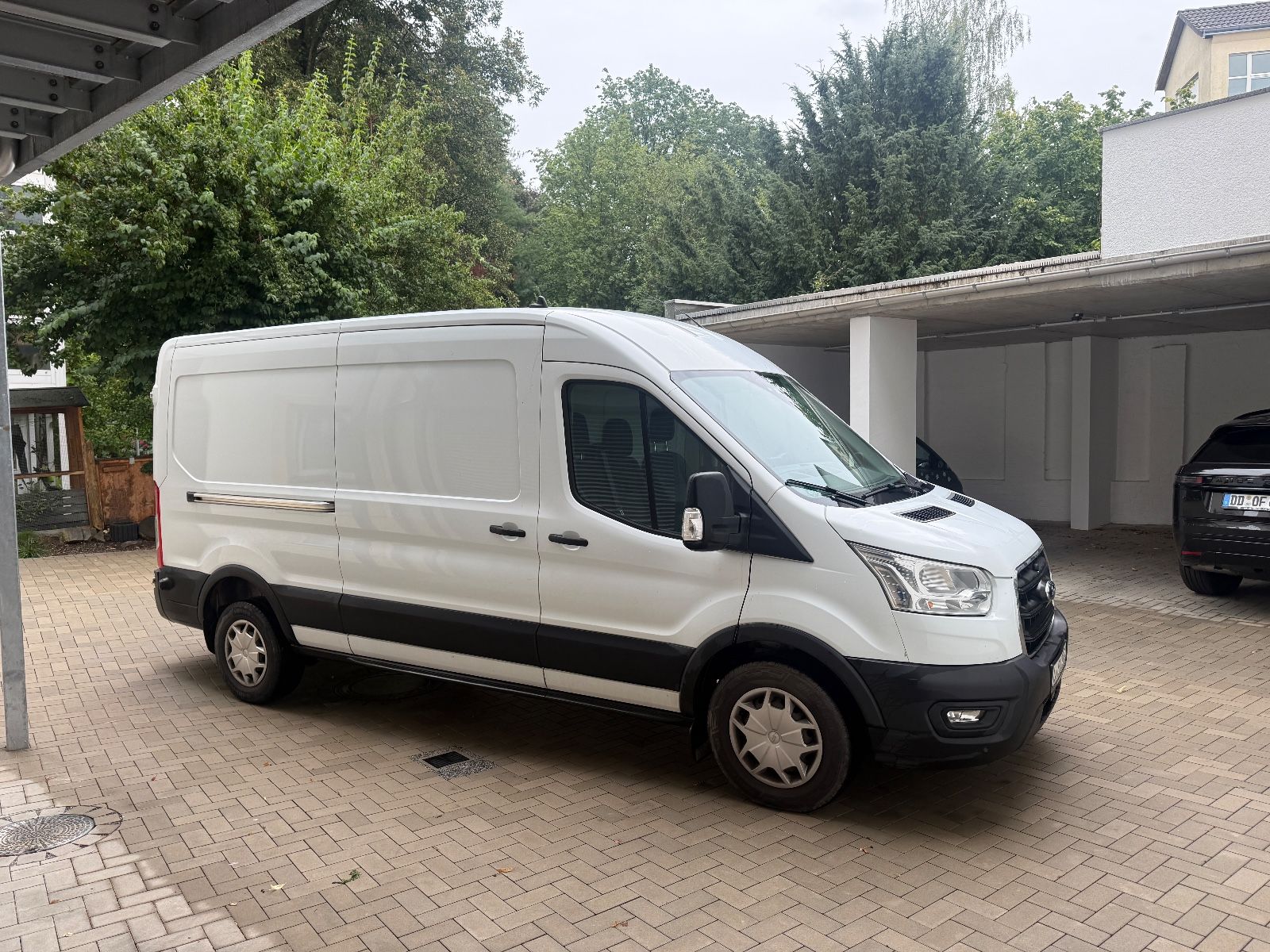 Fahrzeugabbildung Ford Transit Kasten 350 L3 Trend) unfallfrei