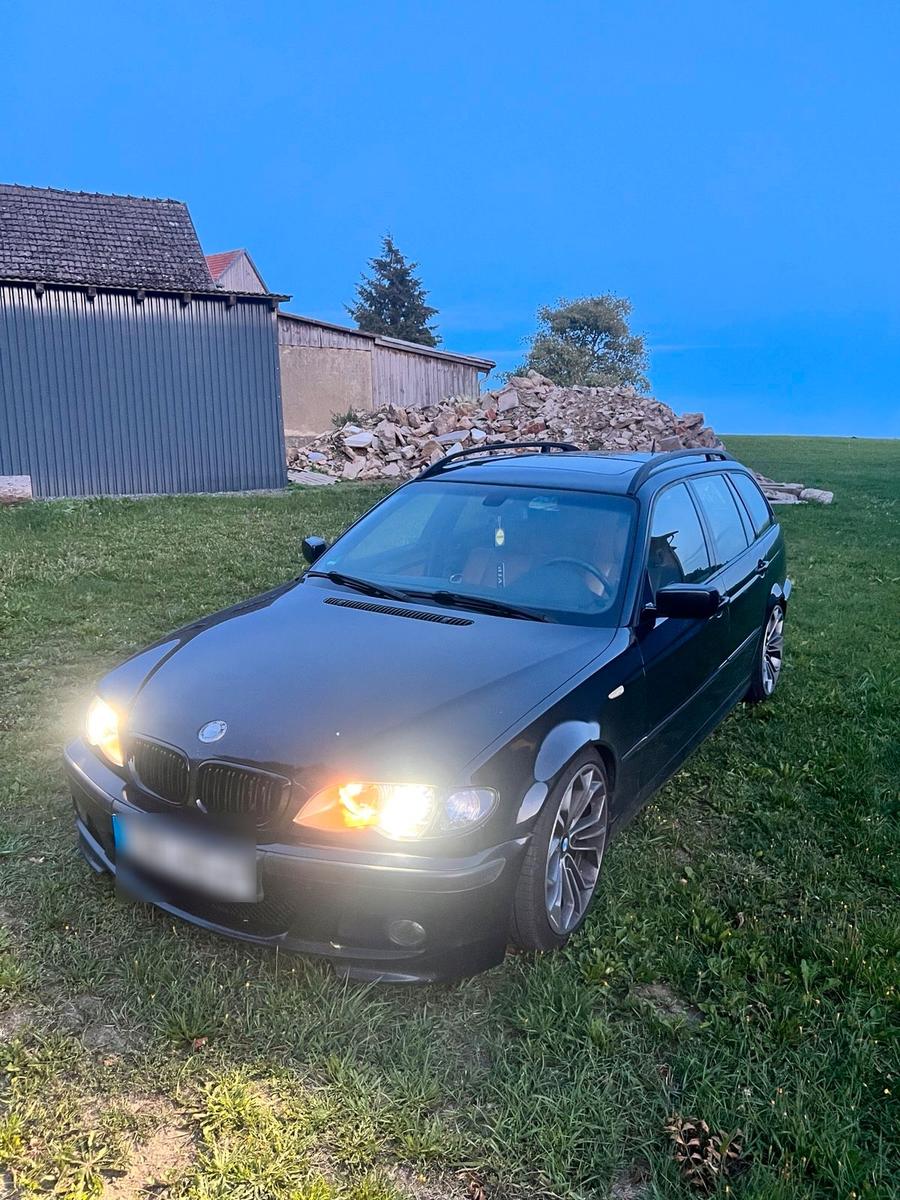 BMW 320