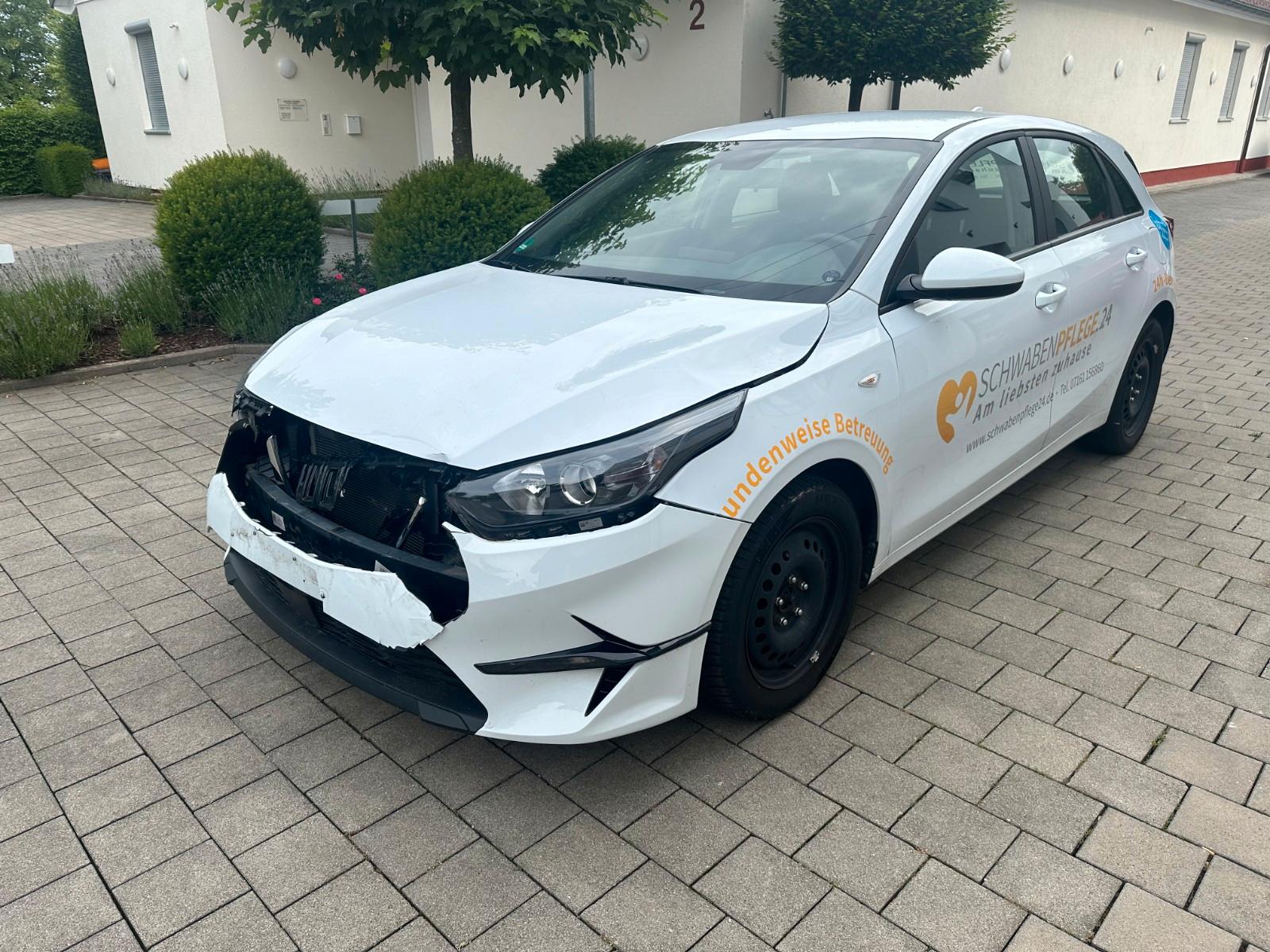 Kia cee'd / Ceed*Unfall*Fahrbereit*