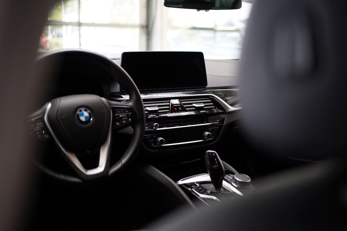 BMW 530i xDi Luxury Line HeadUp+Komfortzug+Laserlich