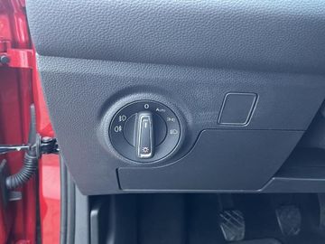 Bild 11 Seat Arona 1.0 TSI FR Beats Fast Lane - Navi - ACC -