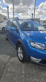 Dacia Sandero II Stepway Prestige 1. Hand - Dacia Sandero mit Benzin-Antrieb: Stepway