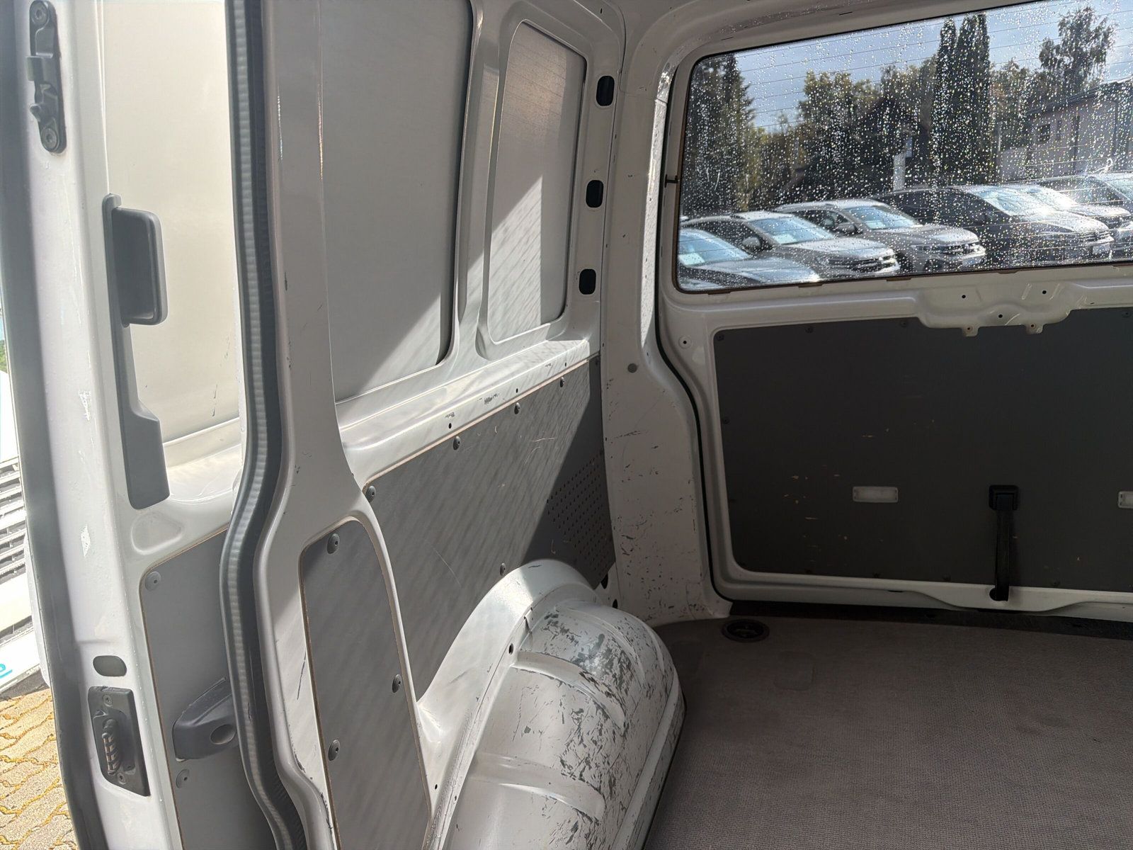 T6.1 Transporter Kasten TDi Beh Frontsch. Klima