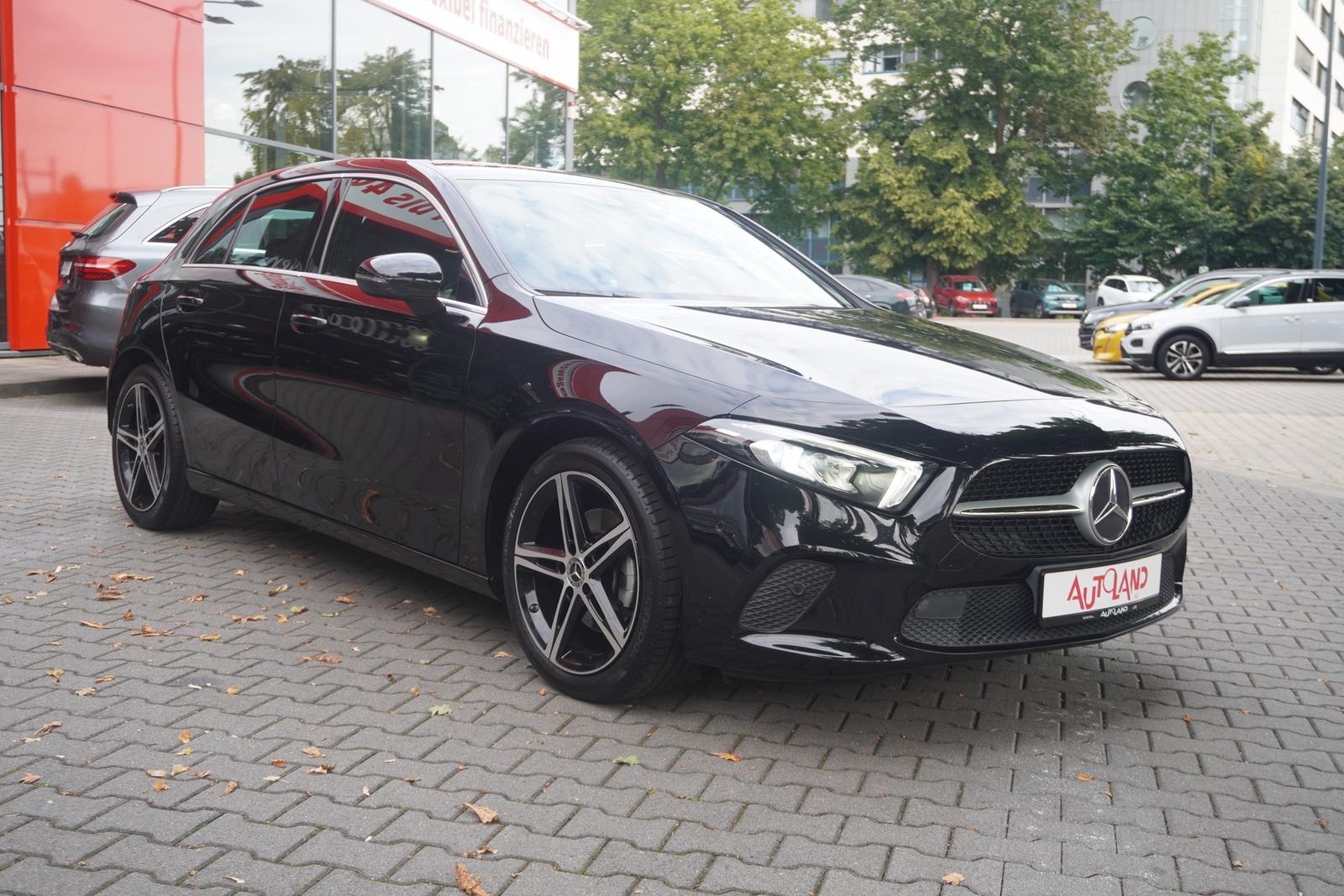 Mercedes-Benz A-Class A200 Edition 19 Totwinkel LED Digitales Cockpit, миниатюра 4