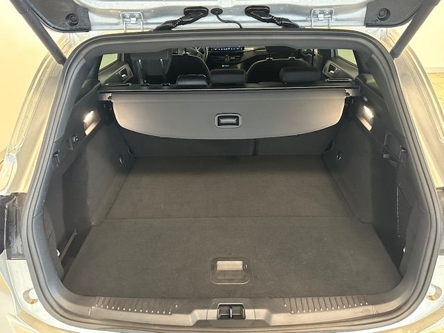 Fahrzeugabbildung Ford Focus Turnier ST-Line Navi Sound-B&O LED ACC