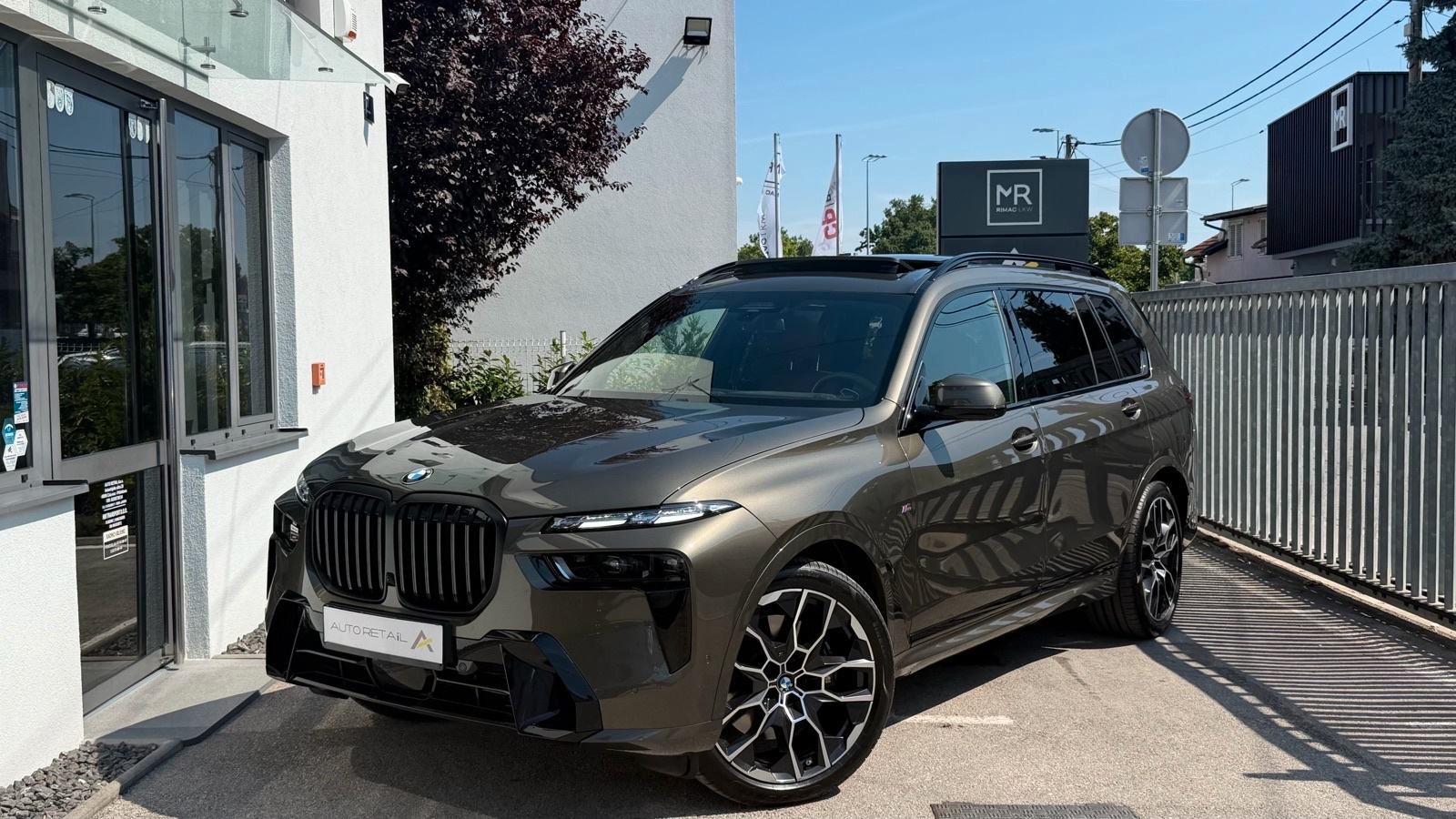 BMW X7 40d xD M SPORT PRO SKY LOUNGE B&W INDIVIDUAL