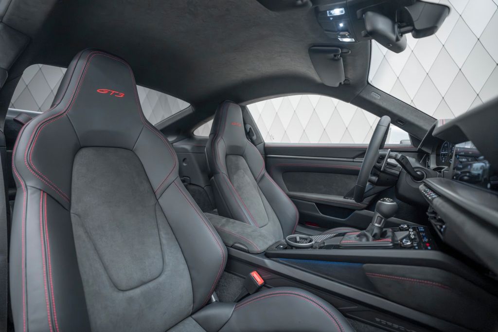 992 GT3 2025 GREY CHRONO LIFT CARBON - Bild 18