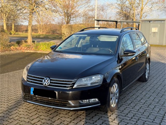 Volkswagen Passat 2.0 BlueTDI Comfortline AHK.!!!