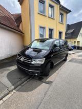 Volkswagen T6 Multivan Highline 4 Motion - Volkswagen T6 Multivan in Frankfurt (Main)