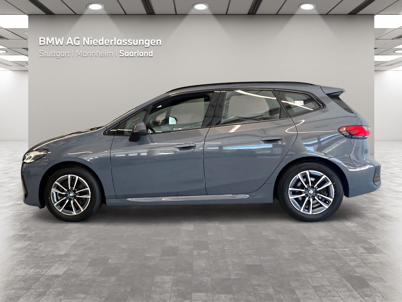 BMW 223 Active Tourer - Bild 3
