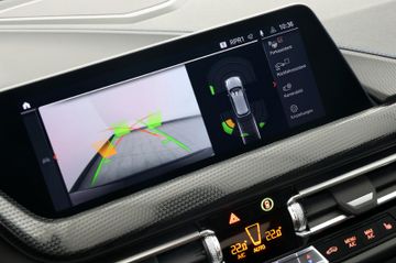 BMW M135i xDrive SAG M Performance Pak HUD RFK 18"