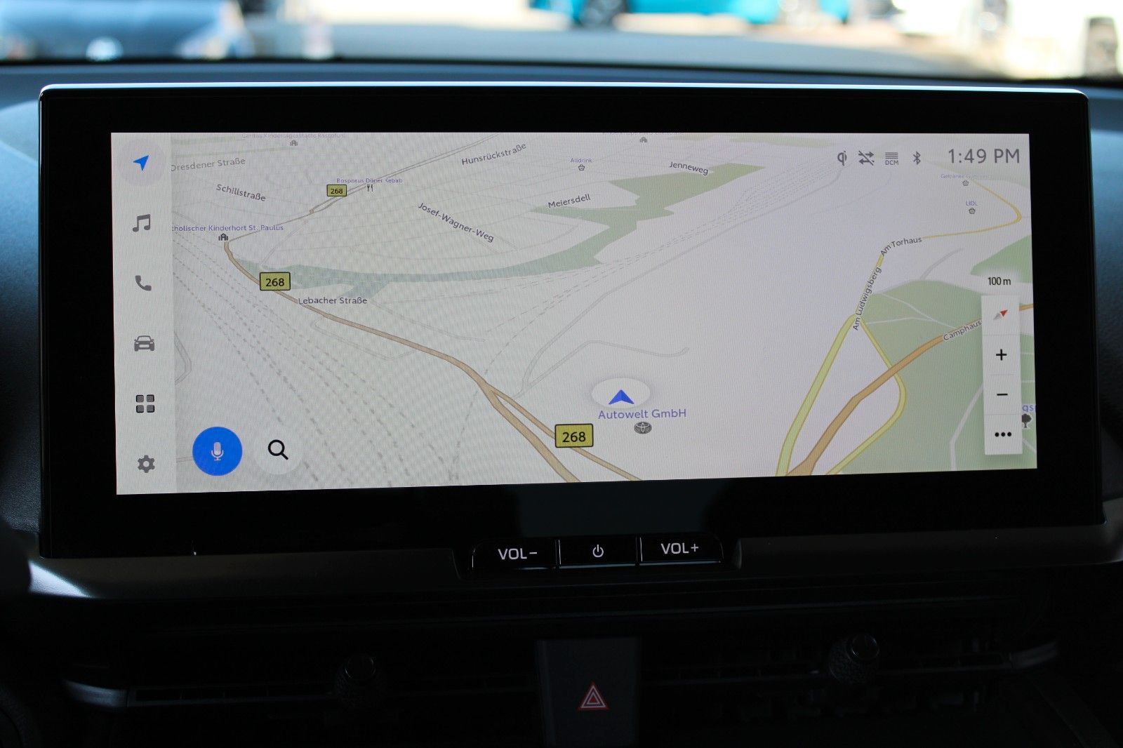 Fahrzeugabbildung Toyota C-HR Hybrid Teamplayer