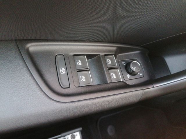 A1 Sportback 30 1.0TFSI 81kW advanced, LED, Navi