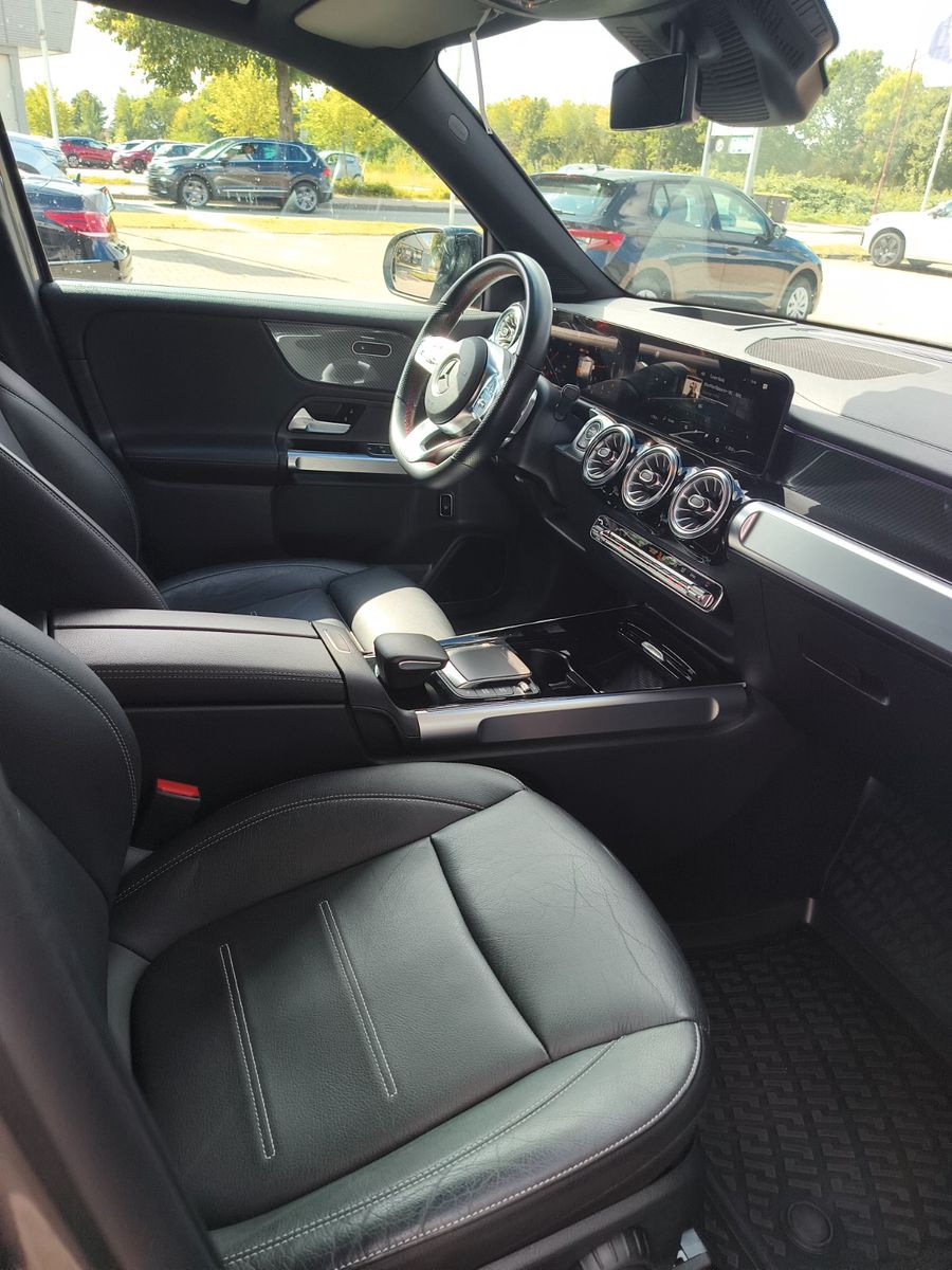 Audi Q3 Sportback 35 TFSI S line foto 3