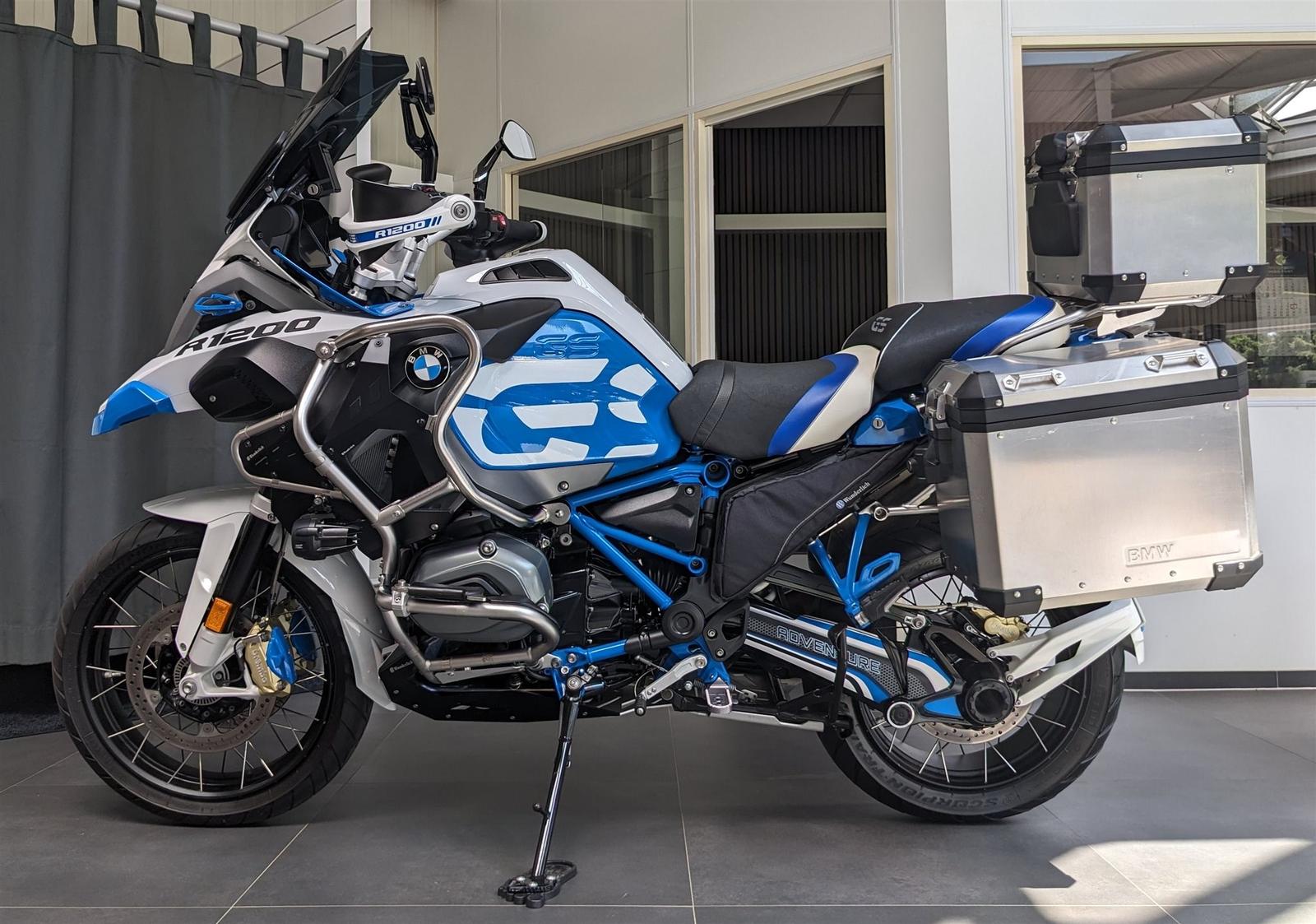 BMW R 1200 GS Adventure Akrapovic Koffer Topcase