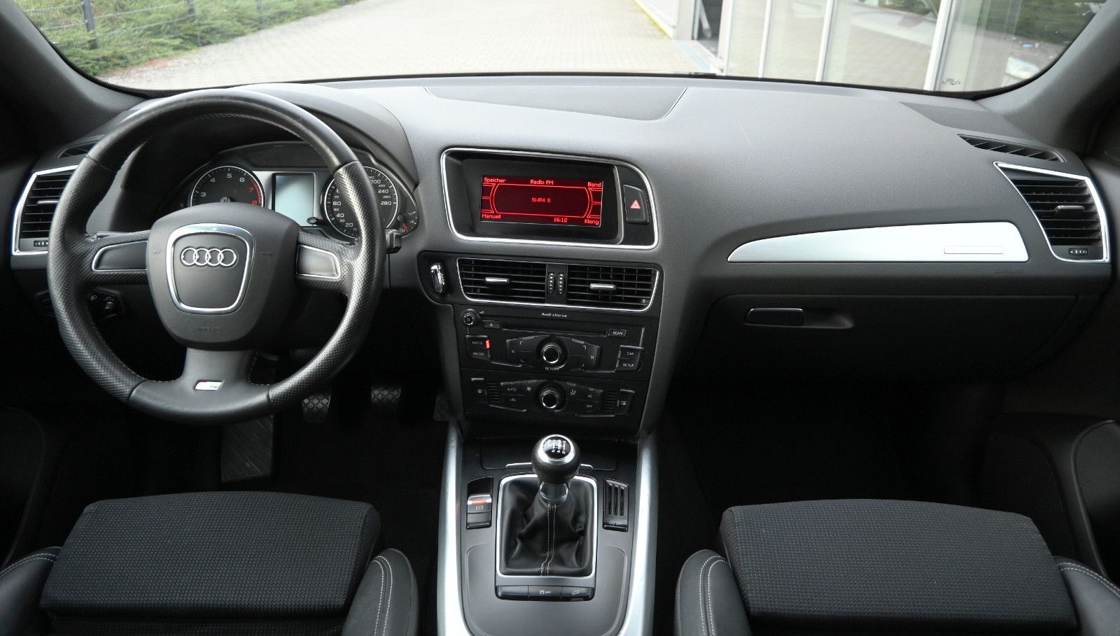 Fahrzeugabbildung Audi Q5 2.0 TFSI quattro S LINE °XEN.°8-FACH ALU°1.HD