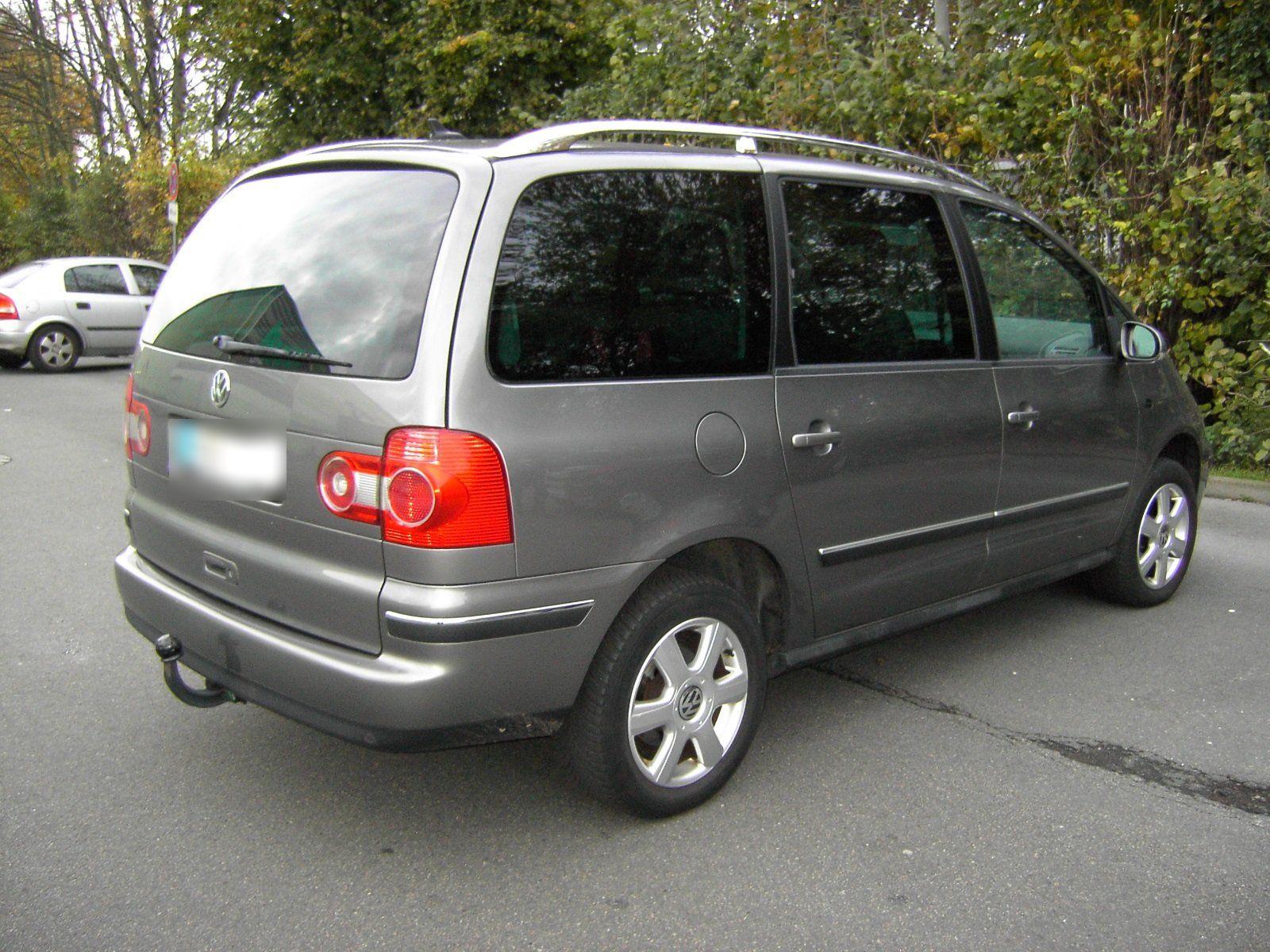 Volkswagen Sharan 2007 — салон
