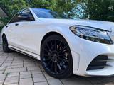 Mercedes-Benz C180 Limousine AMG Line (2021)  - Mercedes-Benz C 180 mit Benzin-Antrieb: Weiß, Limousine