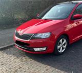 Skoda Rapid 1.2 TSI Ambition Spaceback Ambition - Skoda Rapid mit Panoramadach