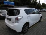 Toyota Verso Life - Toyota Verso mit Benzin-Antrieb: Navigationssystem