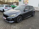 BMW 118 i M Sportpaket Leder Panorama Navi Led - BMW 1er Reihe: Sportpaket M