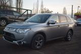 Mitsubishi Outlander Style+ Instyle 4WD - Mitsubishi Outlander: 7 Sitzer