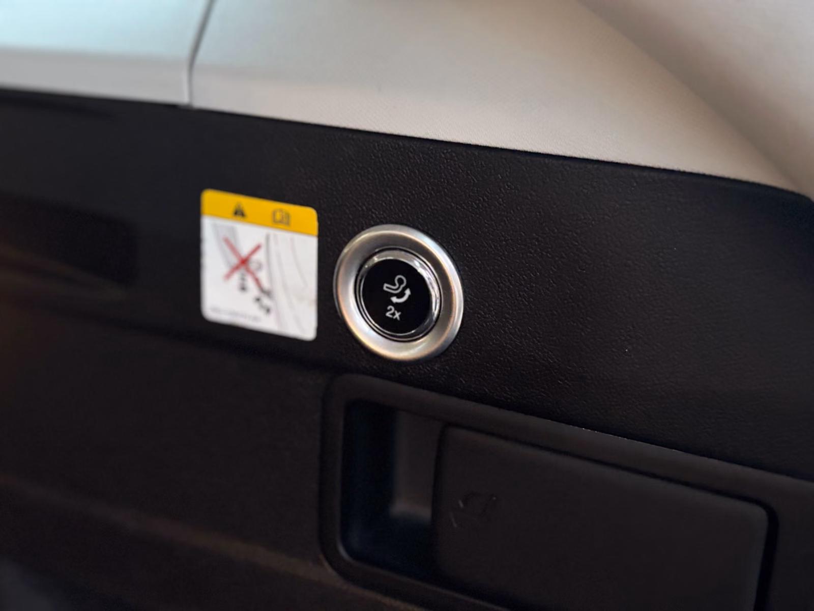 Ford Focus Turn. *Titanium*1.Hand*AHK*TÜV NEU!!