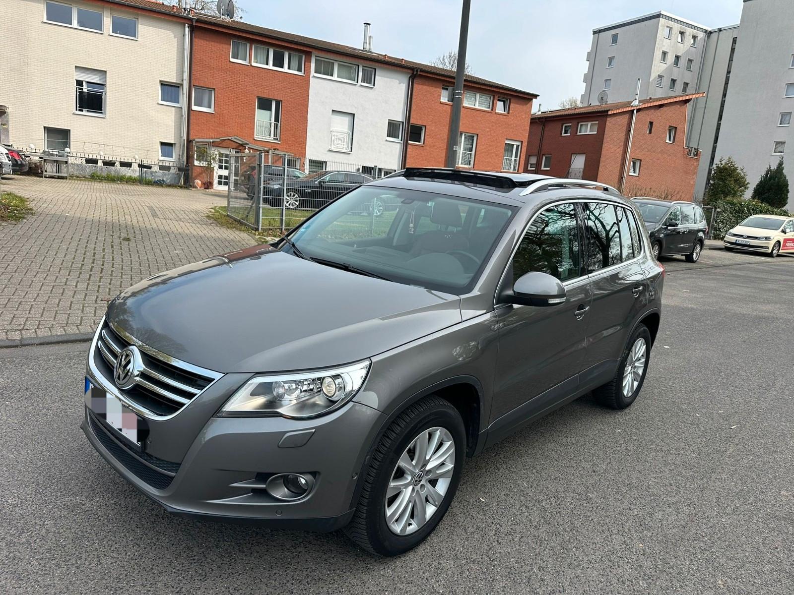 Volkswagen Tiguan Sport & Style 4Motion/ Panorama/Voll