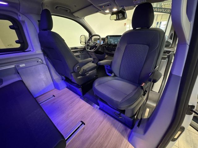 Fahrzeugabbildung Ford Tourneo Custom 2.0 320 L1 Nugget Titanium