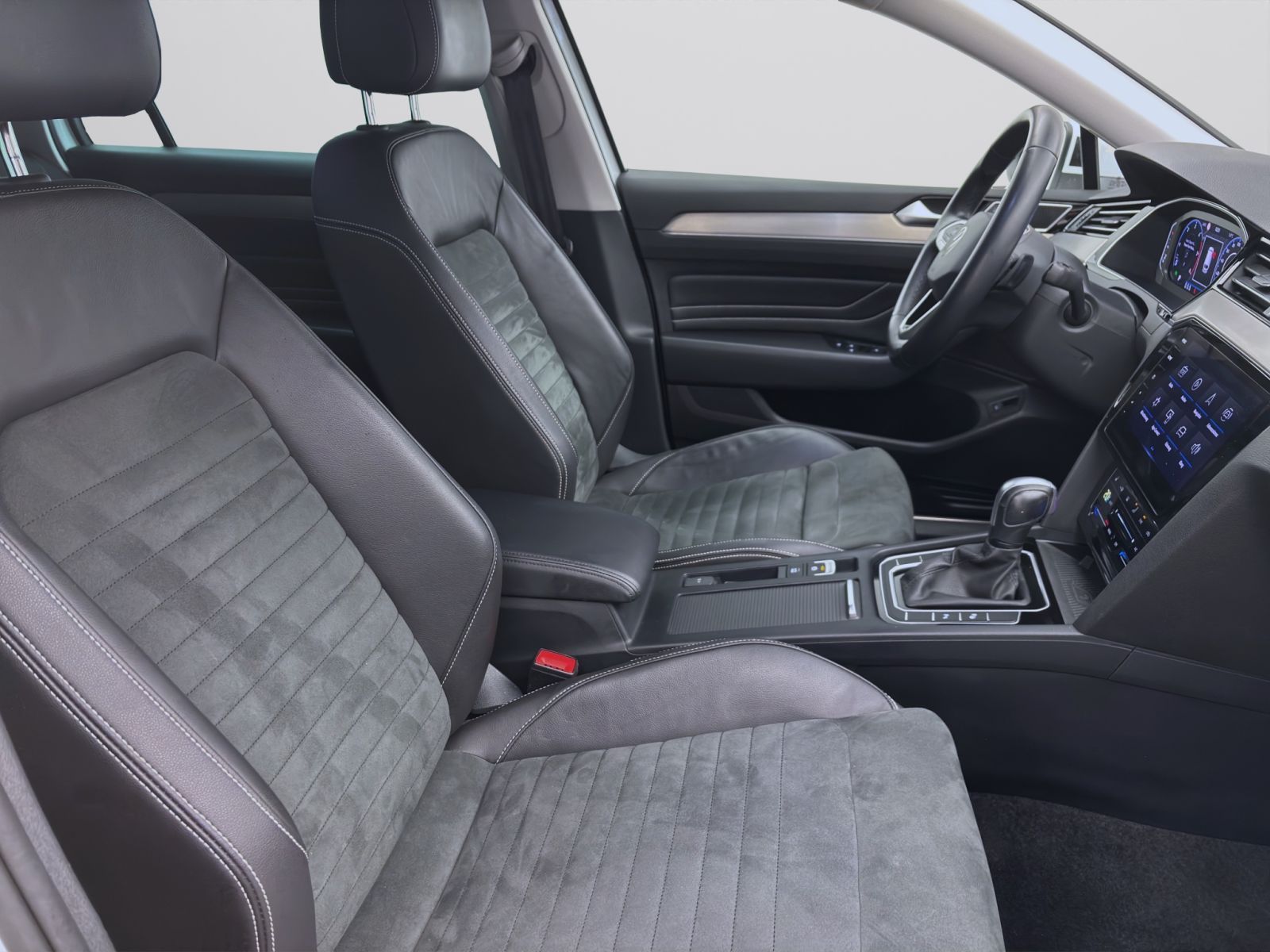 Volkswagen Passat Variant - Bild 15