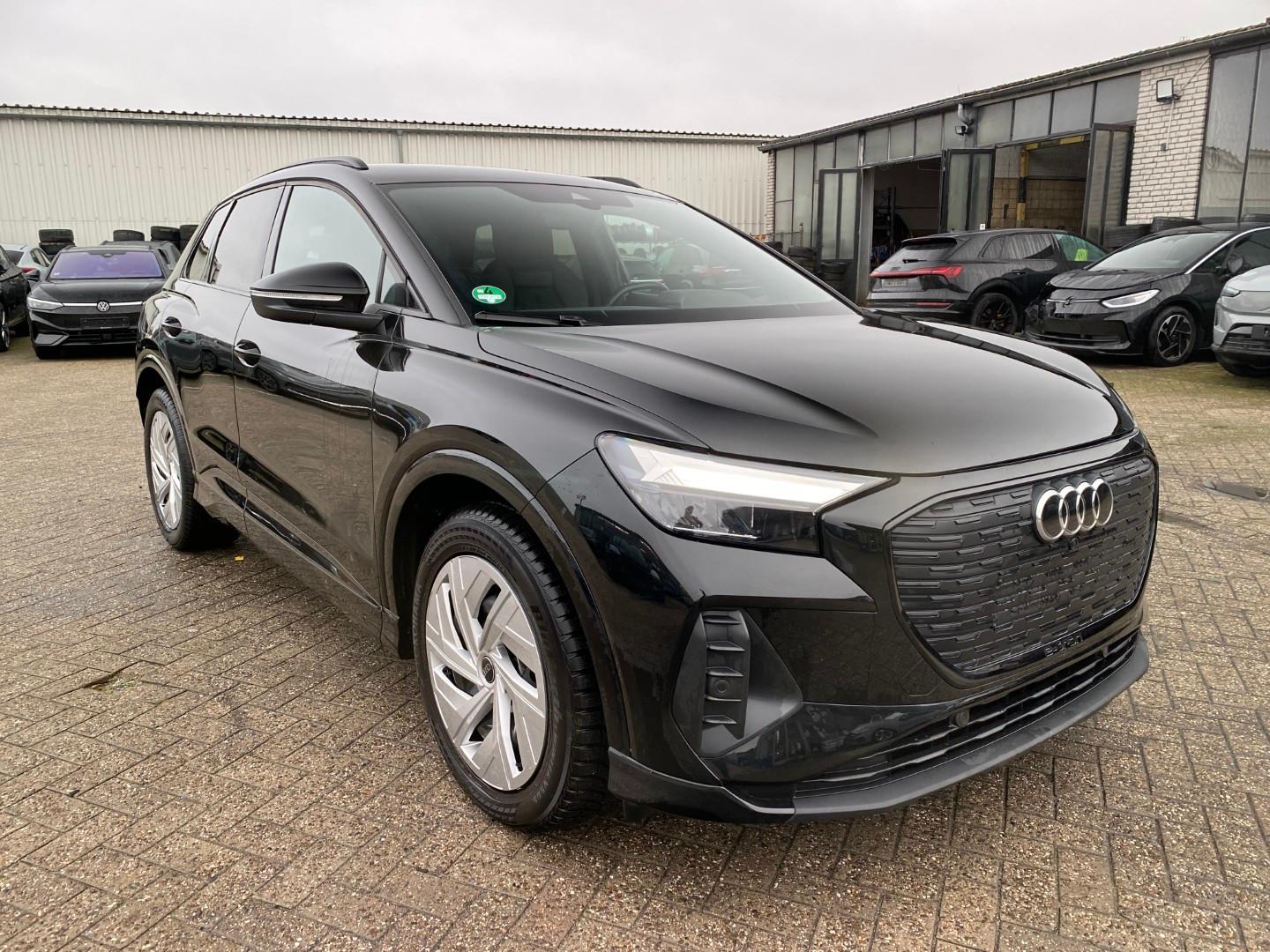 Audi Q4 e-tron 40 S line