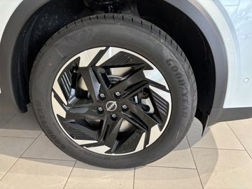 Fotografie des Nissan Qashqai 1.5 VC-T e-Power N-Connecta