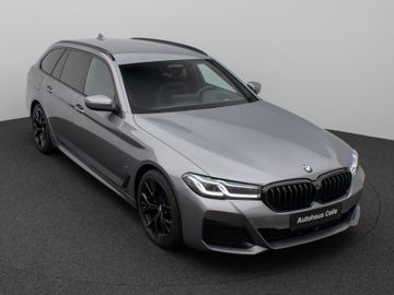 Fahrzeugabbildung BMW 520d xD M Sport Laser Kamera HUD DAB HiFi AHK