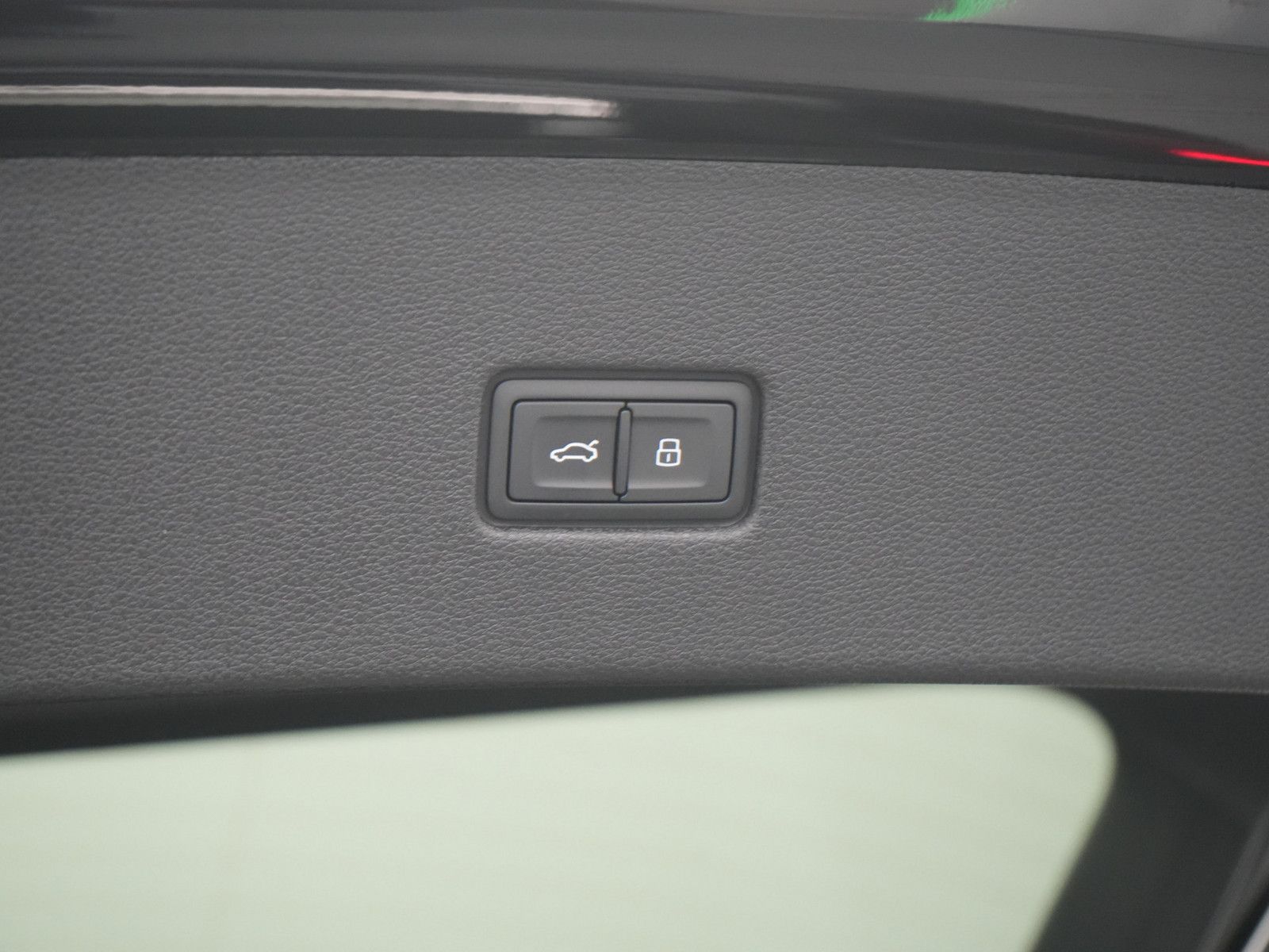 Audi RSQ8 - Bild 23