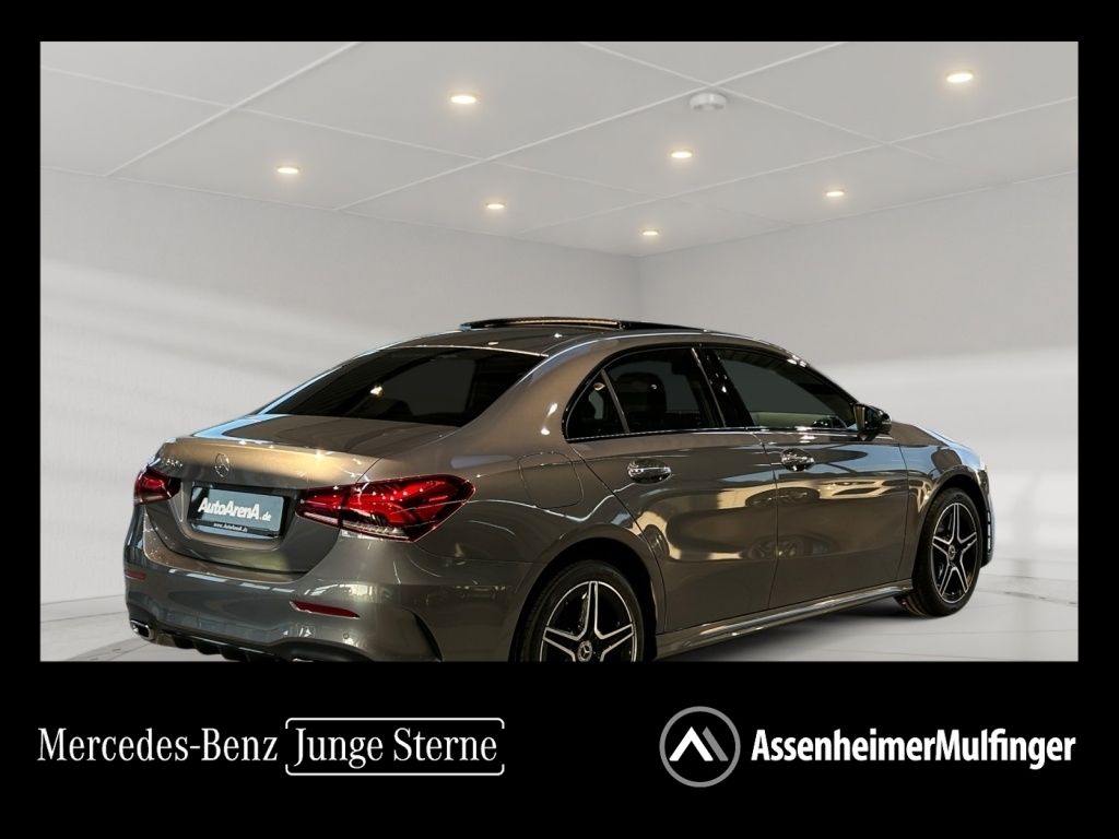 Mercedes-Benz A 250 e Limousine AMG AMG MBUX MBeam Night Pano