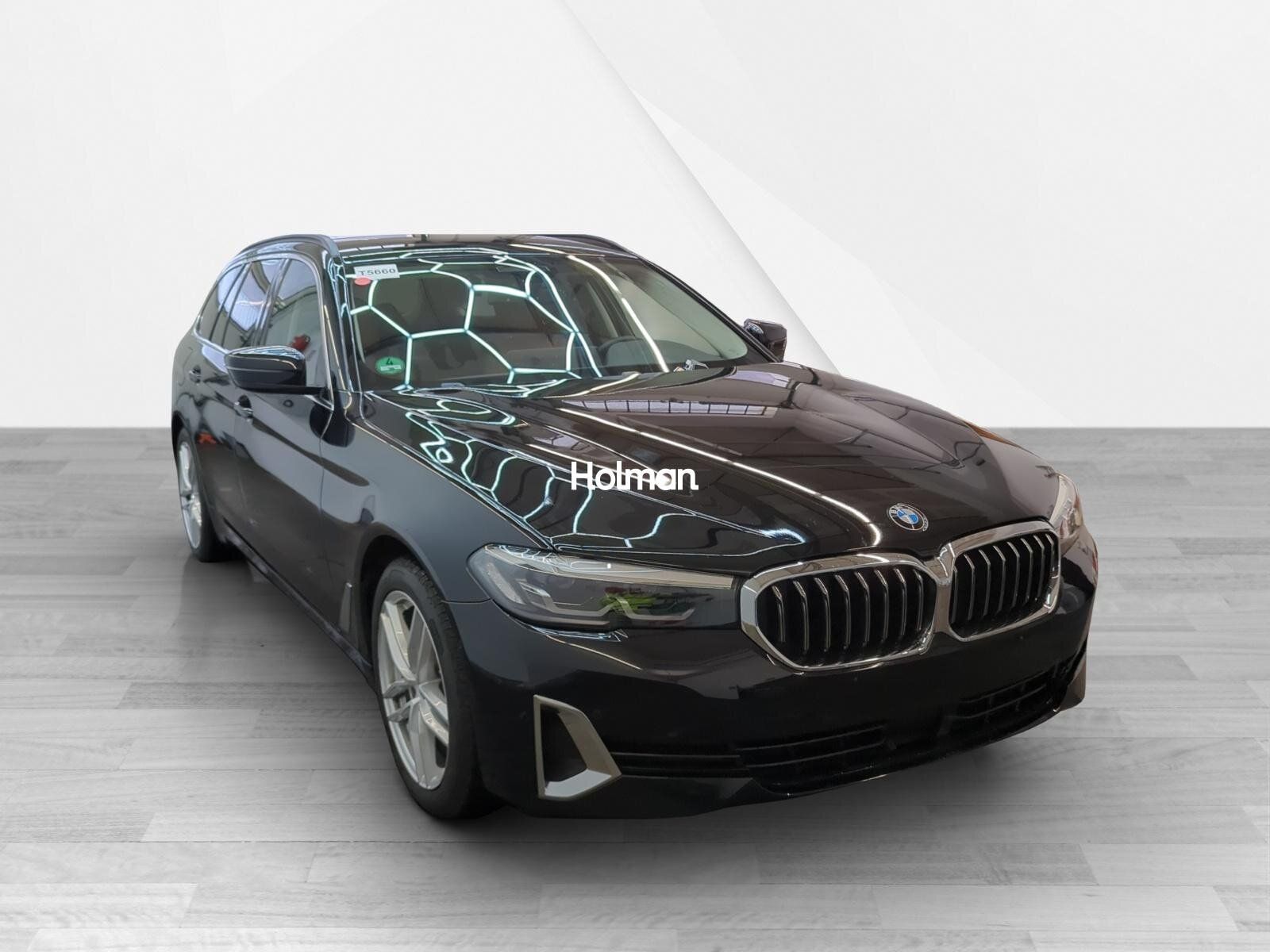 BMW 520d Touring Luxury Line RFK Driving Assist Prof imagem 3