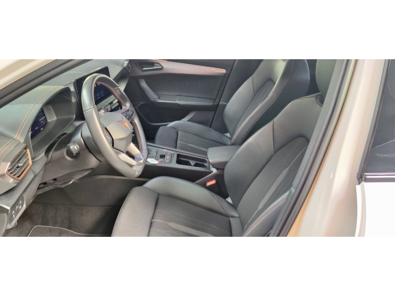 Fahrzeugabbildung CUPRA Formentor TSI *Cam*Einparkh*LED*Sitzhzg*FullLink