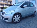 Mercedes-Benz A 160 5-türig Automatk Klima Sitzheizung - gebrauchte Mercedes-Benz A 160 aus dem Jahr 2010