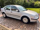 Volkswagen Bora 1.6 Comfortline Comfortline - gebrauchte VW Bora aus dem Jahr 2000