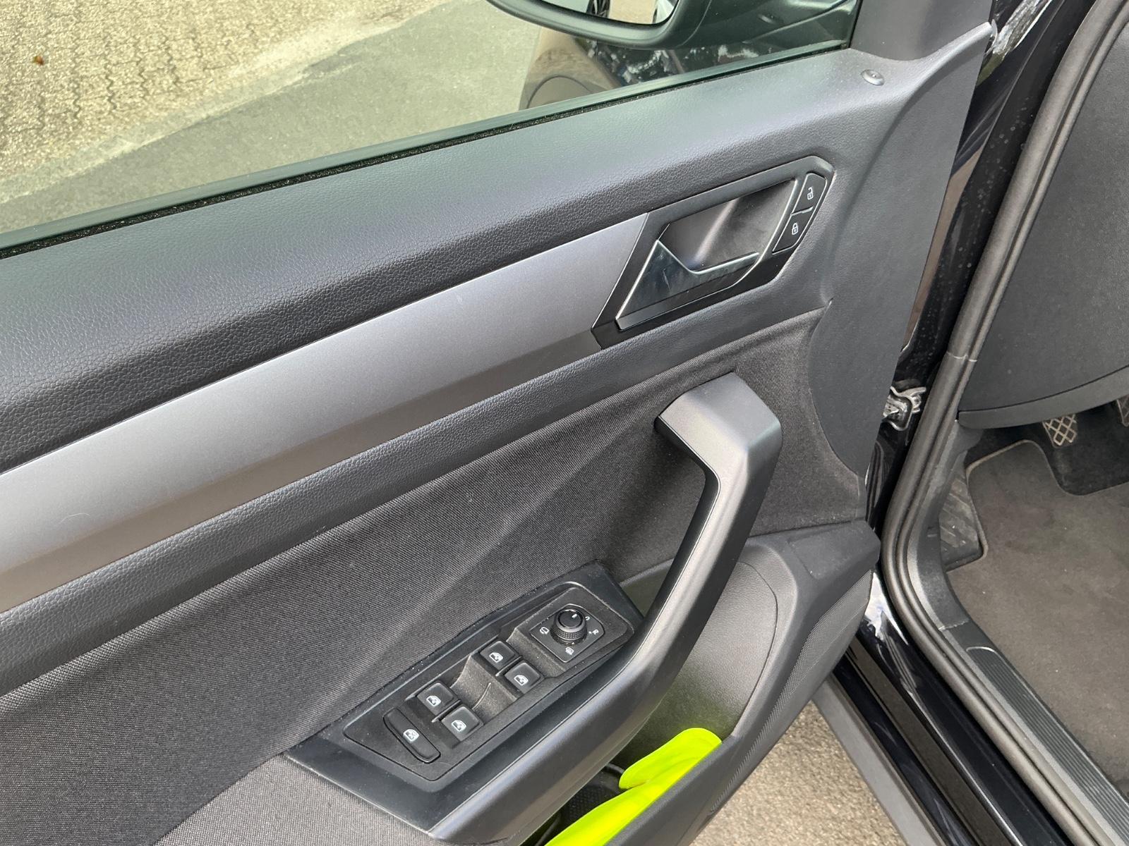 Volkswagen T-Roc Life 1.0 TSI SHZ BT LED CarPlay, миниатюра 26