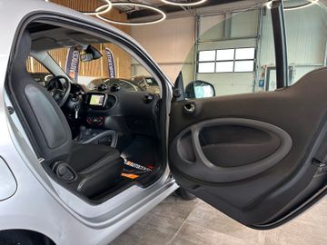 Smart ForTwo coupe *Passion*2. Hand*Klima*Kamera*Pano