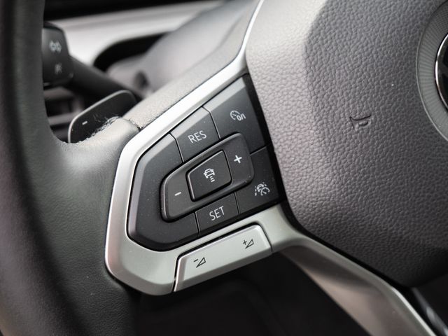 Golf VIII Variant 2.0 TDI Life STANDHZ ACC LED
